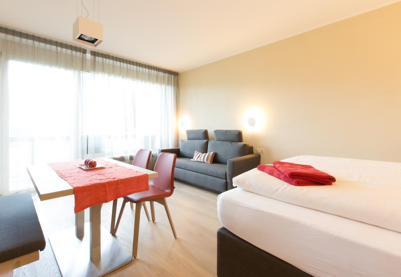 Hotel Gartenresidence Zea Curtis Merano Exterior photo