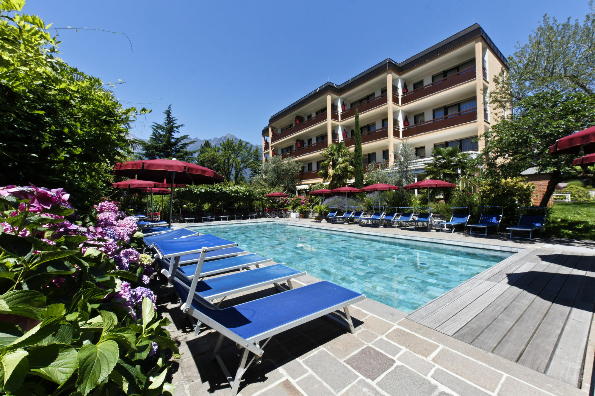 Hotel Gartenresidence Zea Curtis Merano Exterior photo